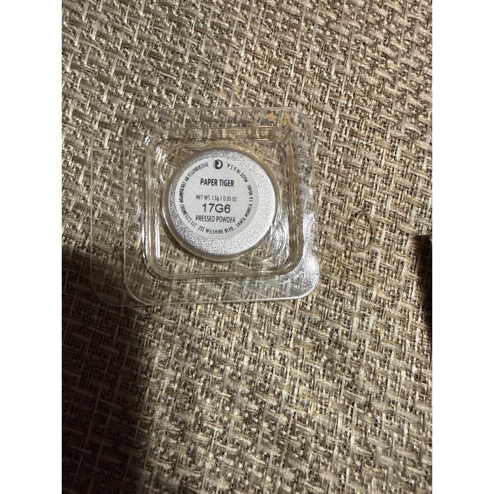 Colourpop pressed shadow - Picture 3 of 4